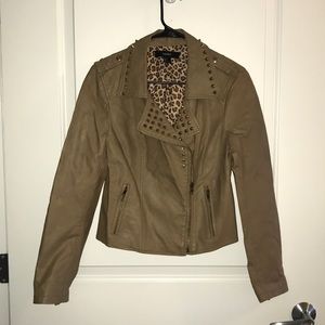 Cute studded crop top jacket!